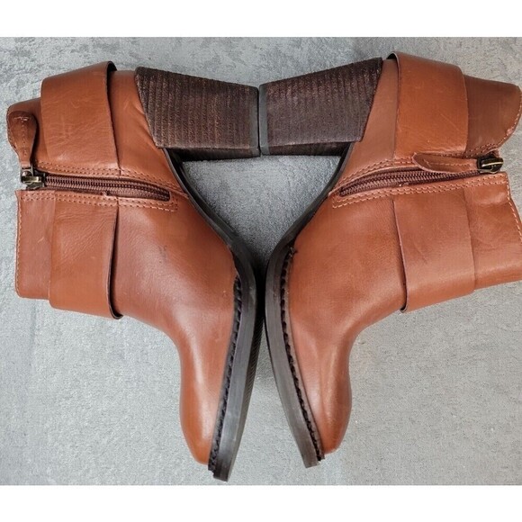 Steven by Steve Madden Fairlow Heeled Cognac Chunky Bootie Strap women Sz 6 EUC! - Picture 6 of 12
